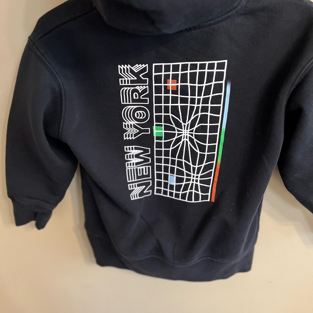 Zara black sweat shirt. - Picture 4 of 4